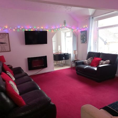 The Coach House Apartment Lytham St Annes Exterior photo
