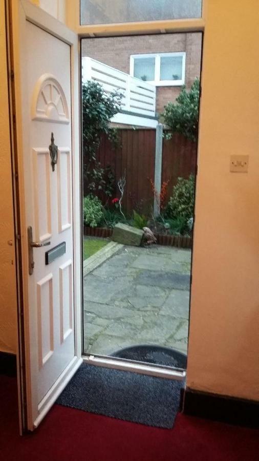 The Coach House Apartment Lytham St Annes Exterior photo